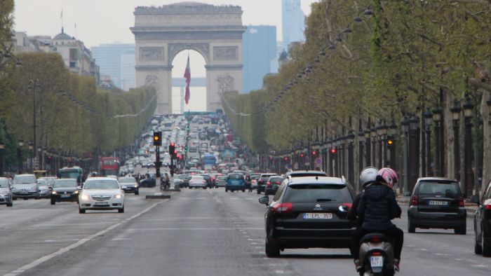 Γαλλία, Γερμανία και Αγγλία έχουν ήδη ανακοινώσει πως δεν θέλουν τα πετρελαιοκίνητα οχήματα στις πόλεις τους, λόγω των ρύπων τους.